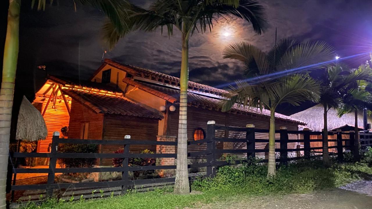 La Victoria Hotel Campestre キンバヤ エクステリア 写真