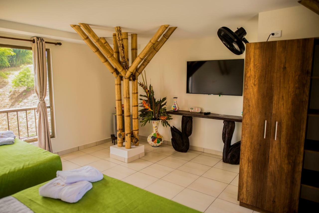 La Victoria Hotel Campestre キンバヤ エクステリア 写真